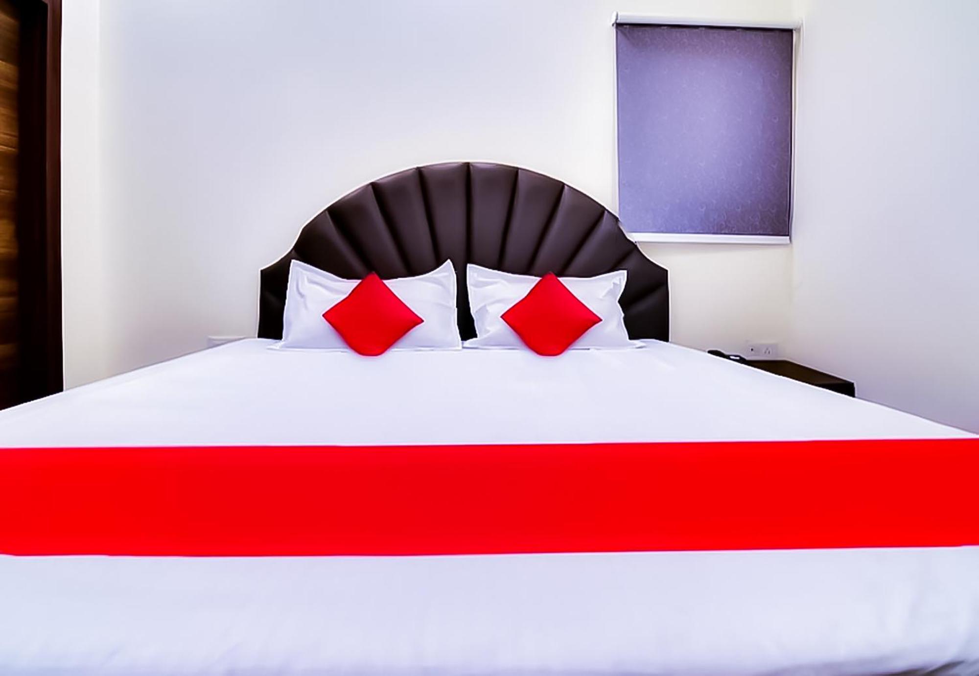 Hotel Sukoon - Ramesh Nagar Нью-Делі Екстер'єр фото