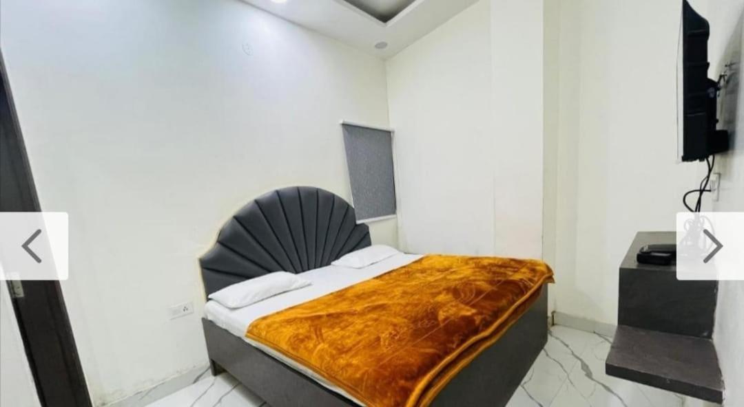 Hotel Sukoon - Ramesh Nagar Нью-Делі Екстер'єр фото