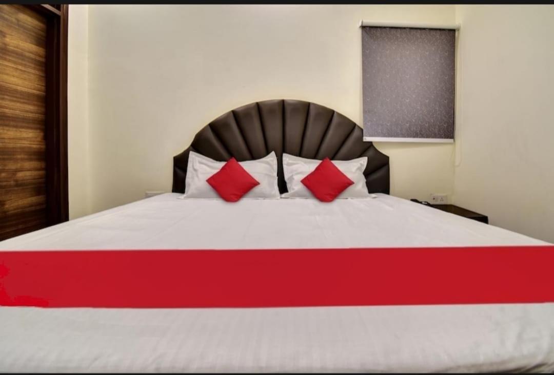 Hotel Sukoon - Ramesh Nagar Нью-Делі Екстер'єр фото